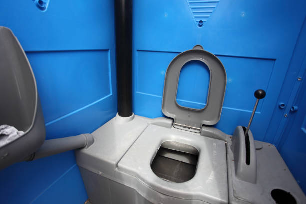 Portable Toilet Options We Offer in Holiday, FL